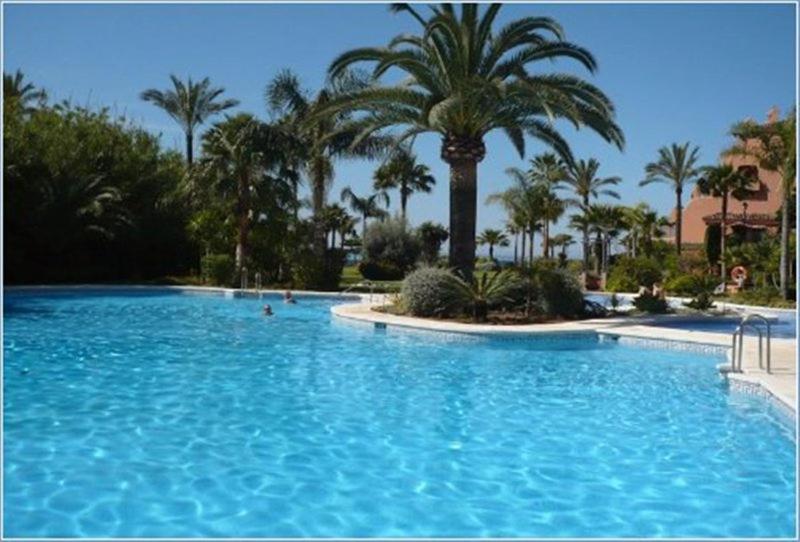 Prado Apartment Estepona Luaran gambar